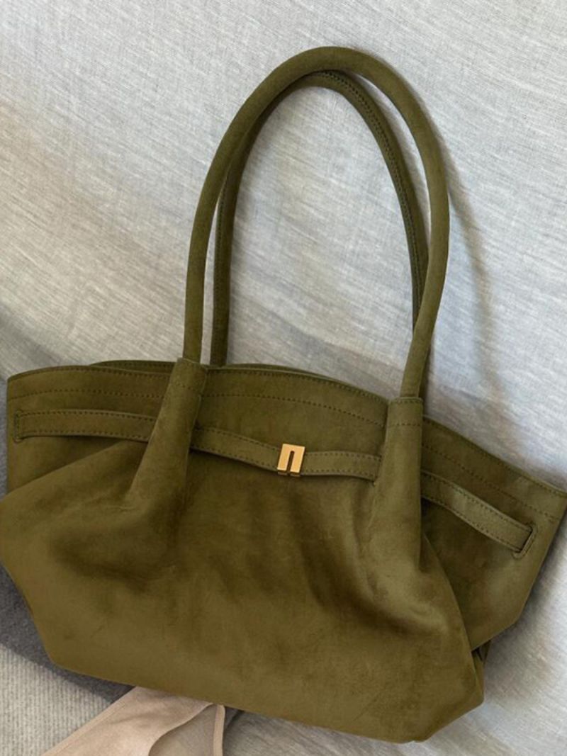 Melanie | Borsa