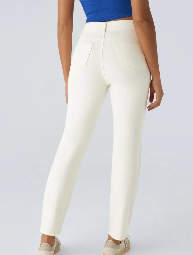Straight Jeans