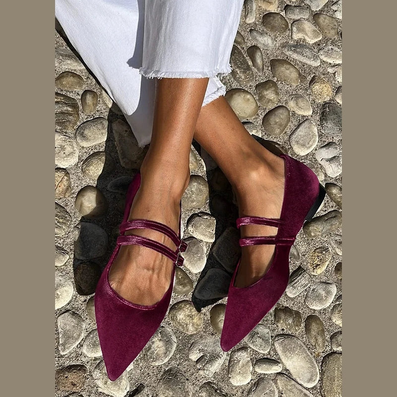 Giada Ballerine a Punta con Doppio Cinturino – Eleganza e Comfort per ogni Passo