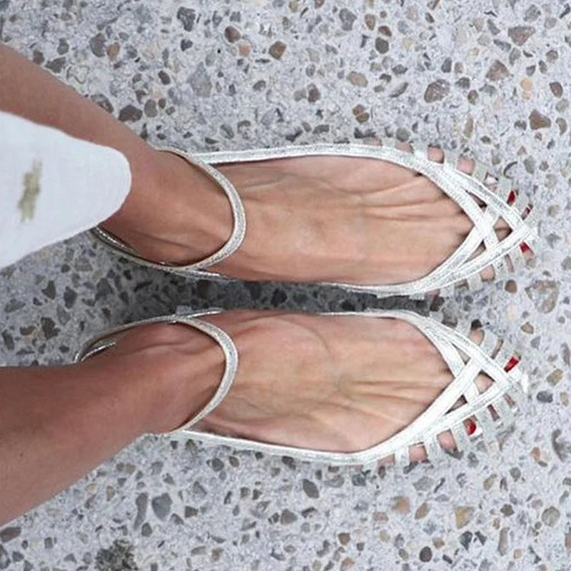 GIADA| Elegante ballerina intrecciata con cinturino per uno stile sofisticato