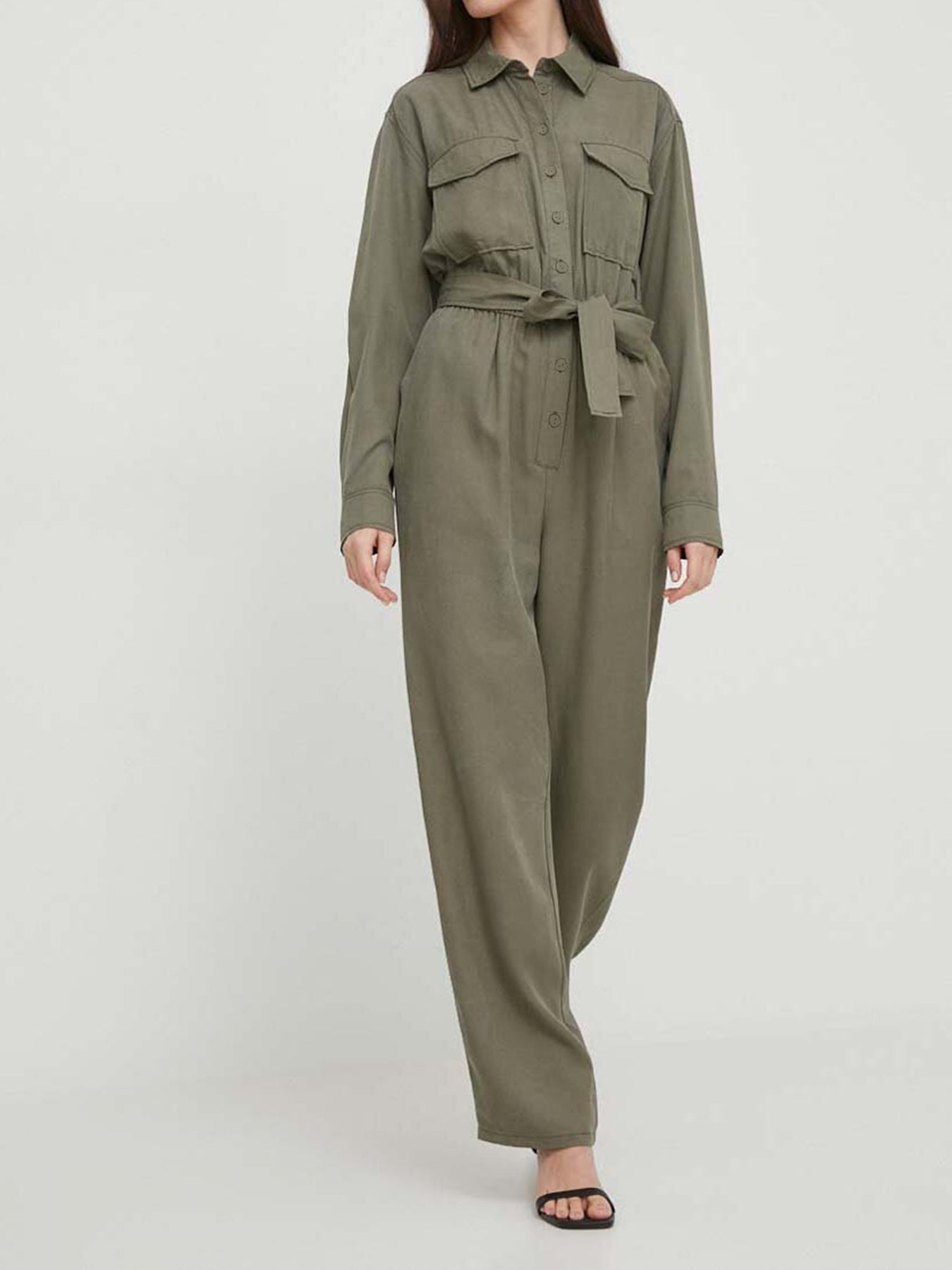 OLIVIA | ELEGANTE TUTA CON CINTURA