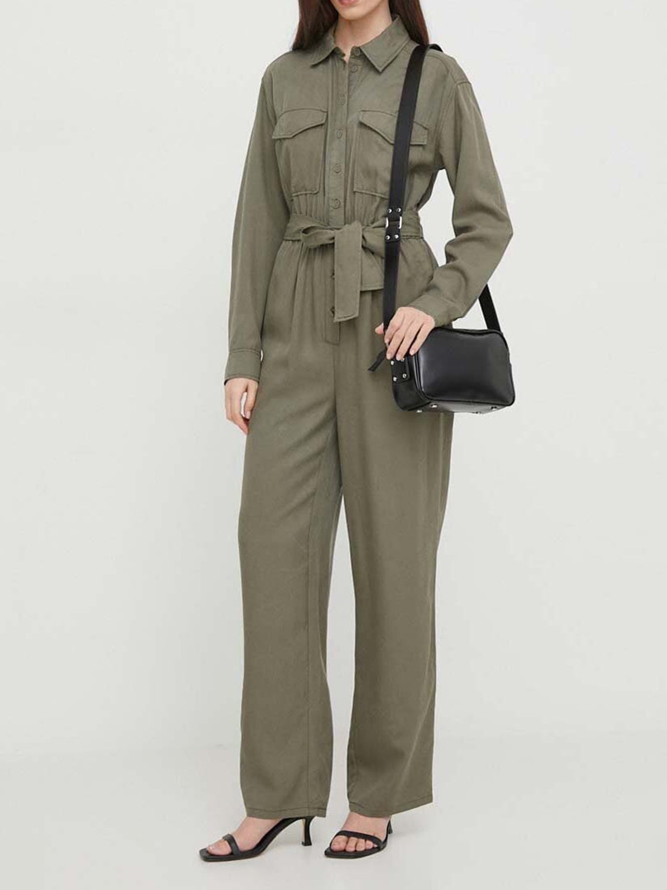 OLIVIA | ELEGANTE TUTA CON CINTURA