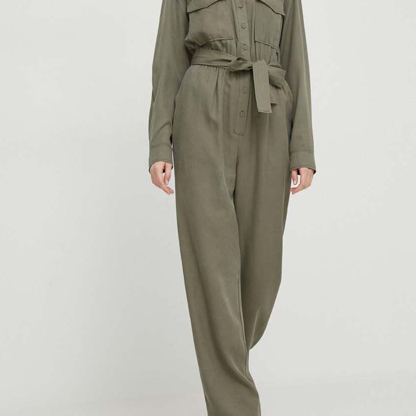 OLIVIA | ELEGANTE TUTA CON CINTURA