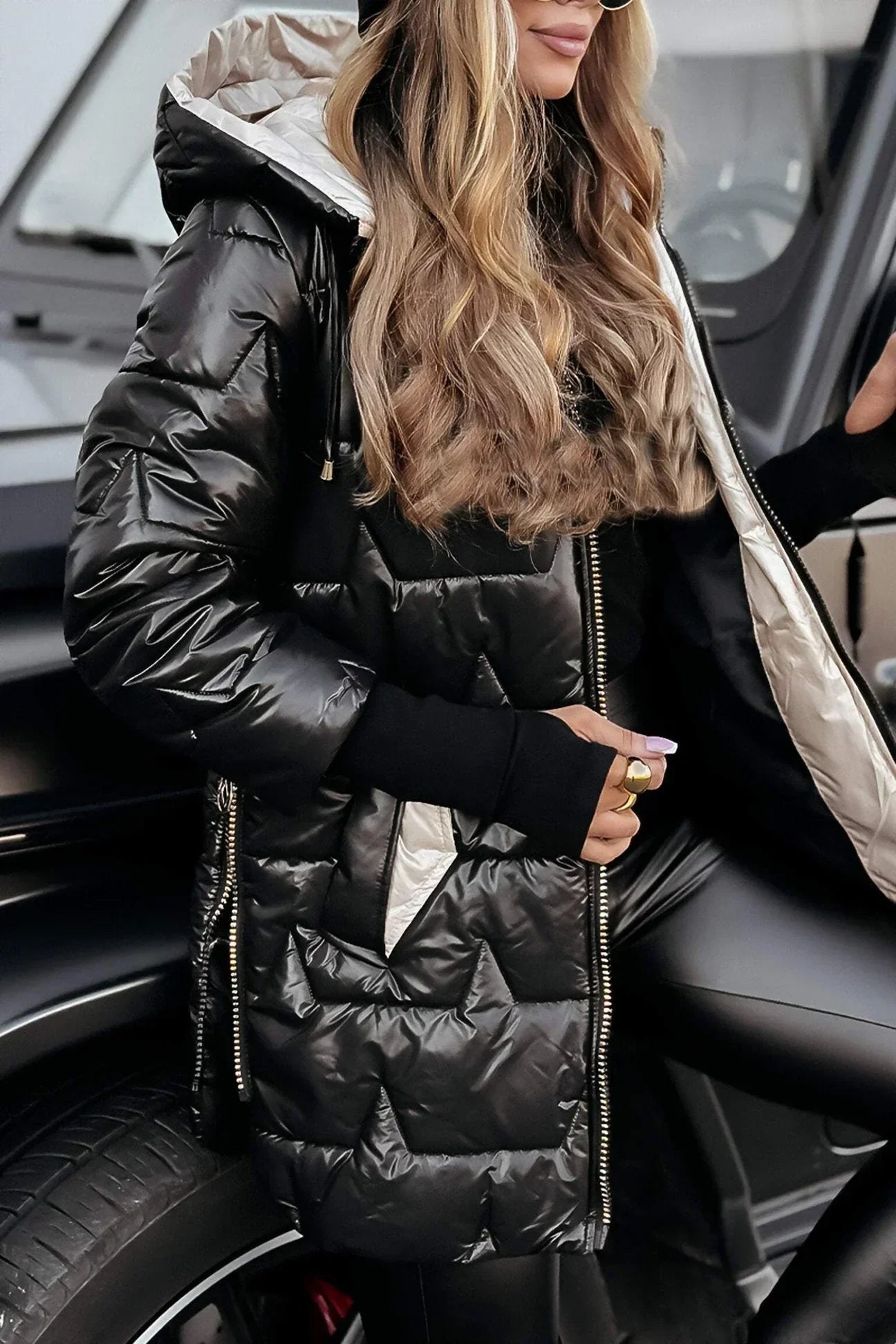 Nolwen – Cappotto Elegante con Cappuccio